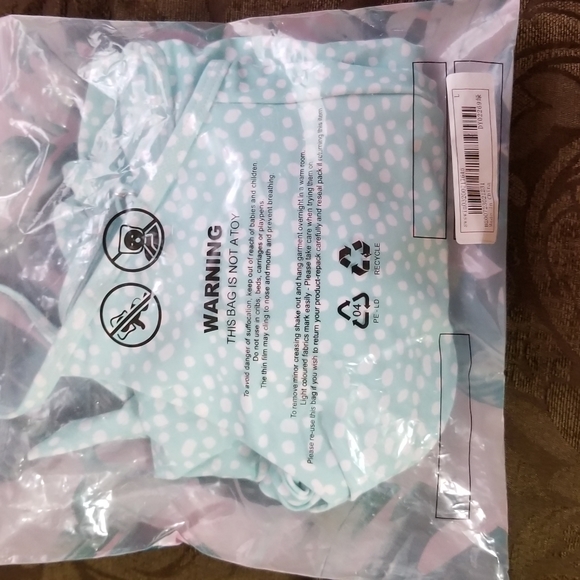 Shein one piece swimsuit - Picture 5 of 6